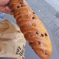 to go: viennoise chocolat 2€ at Land & Monkeys - Montmartre in Paris