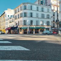  at Land & Monkeys - Montmartre in Paris