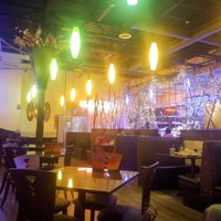 Brightly lit cheerful decor at East Moon Asian Bistro in Bowie