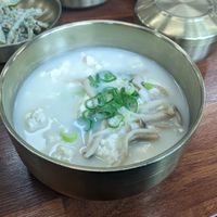 Tofu stew at Green Bean Flower - Nogdukkoch - 녹두꽃 in Jeonju