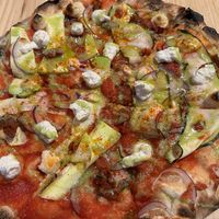 Gloria pizza at Domo in Barcelona