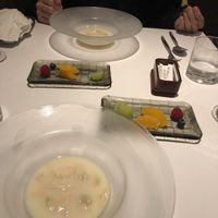  Hong Kong style healthy sweet soup of ginkgo nuts and dry bean curd at Cantonese en Ken Takase in Tokyo