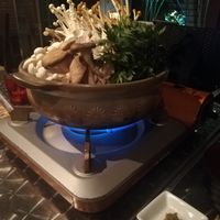 Hot pot before it started cooking at Sumi-Bio in Tokyo