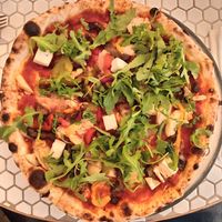 Vegan pizza at APULIA in London