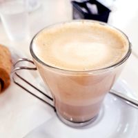 Cappuccino con leche de soja at Éclair Café Di Bruni Edoardo & C Snc in Martina Franca