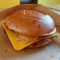 Smash Burger € 9,50 at VINCENT in Munich