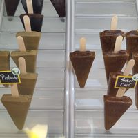 Only 3 Vegan flavours left  at the end of the afternoon at Toret in Brussels