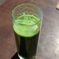 Green smoothie at Organic House Salute in Kyoto