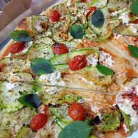 Única opción de pizza vegana, solo varía el tamaño. at Margarida Pizza in Vicosa