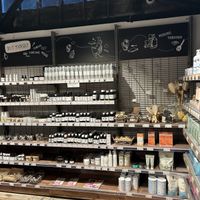 plastic free cosmetic & tools  #Veganuary at Färm in Brussels