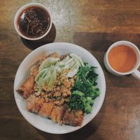 Noodles with deep-fry rolls at Khai Minh 1 in Ho Chi Minh City