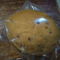 Bread with flaxseeds at Khai Minh 1 in Ho Chi Minh City