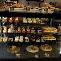 Tout est vegan. at Noah Pâtisserie Végétale in Tours