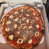 Vegan mushroom special at Dantini Pizza in Seattle