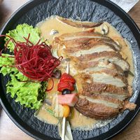 Erdnuss Saté mit veganer Ente  at Sen in Deggendorf