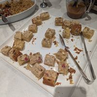 Vegan cake at Log Restaurant in Sinettae