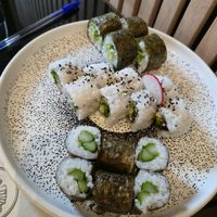 Hosomaki asparagi, veggie uramaki at Ginkgo Sushi Ristorante in Padua