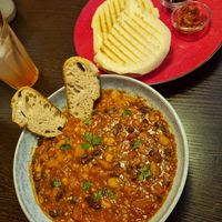 Chili sin Carne und Grillgemüse-Panini at Cafe Luca's in Immenstadt
