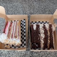 Torta de hojas and mocha cake at Mi almaZen Ccp in Concepcion