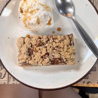 Crumble de manzana con helado artesanal vegano ♥️  at Mi almaZen Ccp in Concepcion