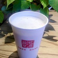 Walnut soy milk at Bao and Congee Shop - 众善缘包粥铺 in Dali