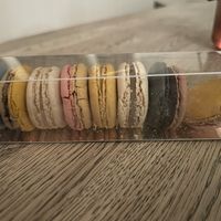 coconut, vanilla, dark chocolate, mango, champagne, wasabi, yuzu, blueberry 16€  at BS40  in Brussels