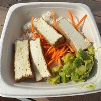 Rice bowl with tofu, carrot, avocado and GF soy sauce at YeSake Kiosk in Lake Buena Vista
