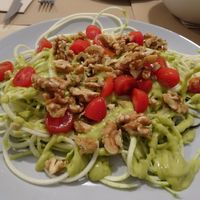 Raw salad at Sol Veggie in Logrono