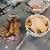 Tequeños and patatas bravas at Sol Veggie in Logrono