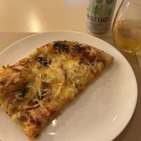Trozo de pizza + bebida  at Sol Veggie in Logrono