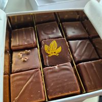 Vegan treats at La Bonbonnière Chocolaterie et L'Ecole du Chocolat in Geneva