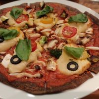 Delicious soy cheese veg pizza at Ko-So Cafe in Tokyo