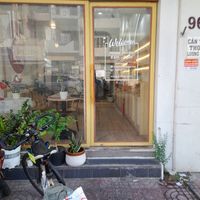 Looking in at Hoa Y Bánh mì chay in Ho Chi Minh City