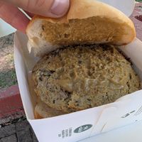 The mixed veg burger at Pío Pío in Paysandu