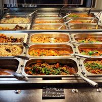 Warm buffet at Olive Ladencafé in Zurich