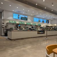 Interior at sweetgreen in Marlton