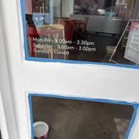 Not open on Sunday😒 at Vonuts in Wellington