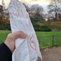 Falafel wrap at Hyde Park! What a great combination 😍 at Viva Falafel - Food Stall in London