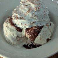 Dame blanche at Kosmopoliet in Bruges