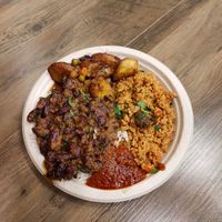 Mixed platter (+ extra chili sauce) at Kilimanjaro African Food in Dortmund