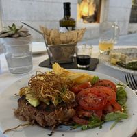 Hamburguesa vegana  #Veganuary at Tierra del Queiles in Madrid