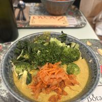 Tibetan Bowl and Chili  at Le Botaniste - Penn Plaza in New York City