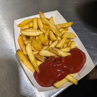 Fries - 3.5/5 at Smash by Hauptstadtburger - Kiosk in Berlin