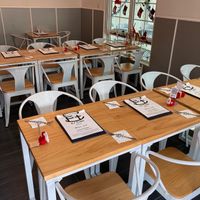  at E+ Cafe in New Territories