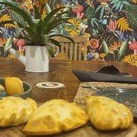 Empanadas argentinas at 22 Brasas Bar in Guadarrama
