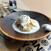 Sorbete con gyozas de manza at Yanik in Aviles