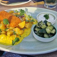 Pannvish mit Bratkartoffeln und Gurkensalat at Green Gold Café in Langballig