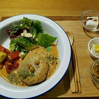 Burger Rice at Cook and Book 쿡앤북 in Seoul