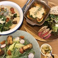 Salad at Cook and Book 쿡앤북 in Seoul