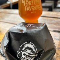 Beer and burger at Gorilla Burger in Wellington